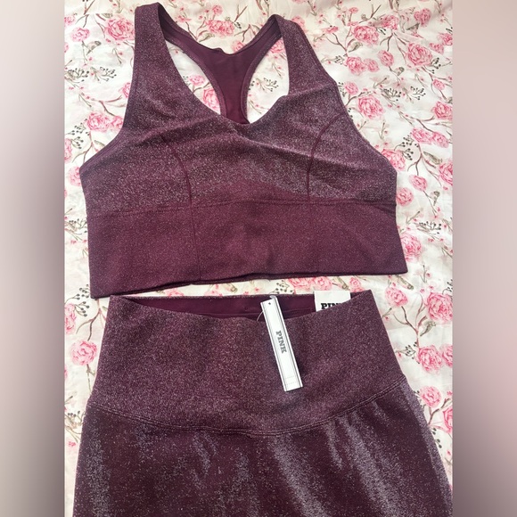 PINK VS💕An over $75.00 Value Set Soft A Perfect 🎁 Very Stretchable up to a Large - Picture 9 of 9